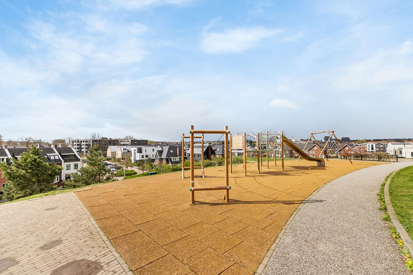 Foto 49 van Rudy van Houtenstraat 11