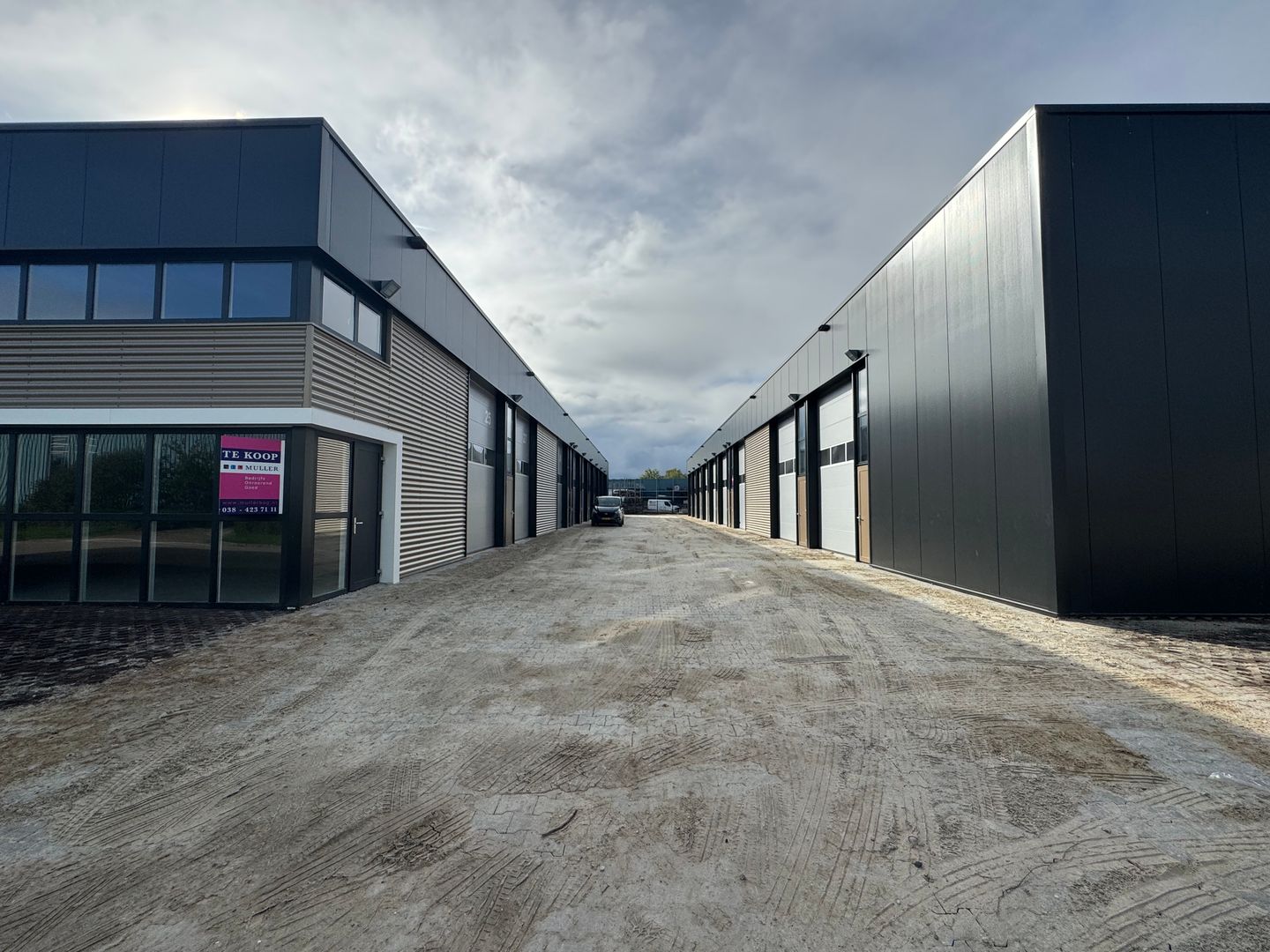 View photo 2 of Pascalweg 43