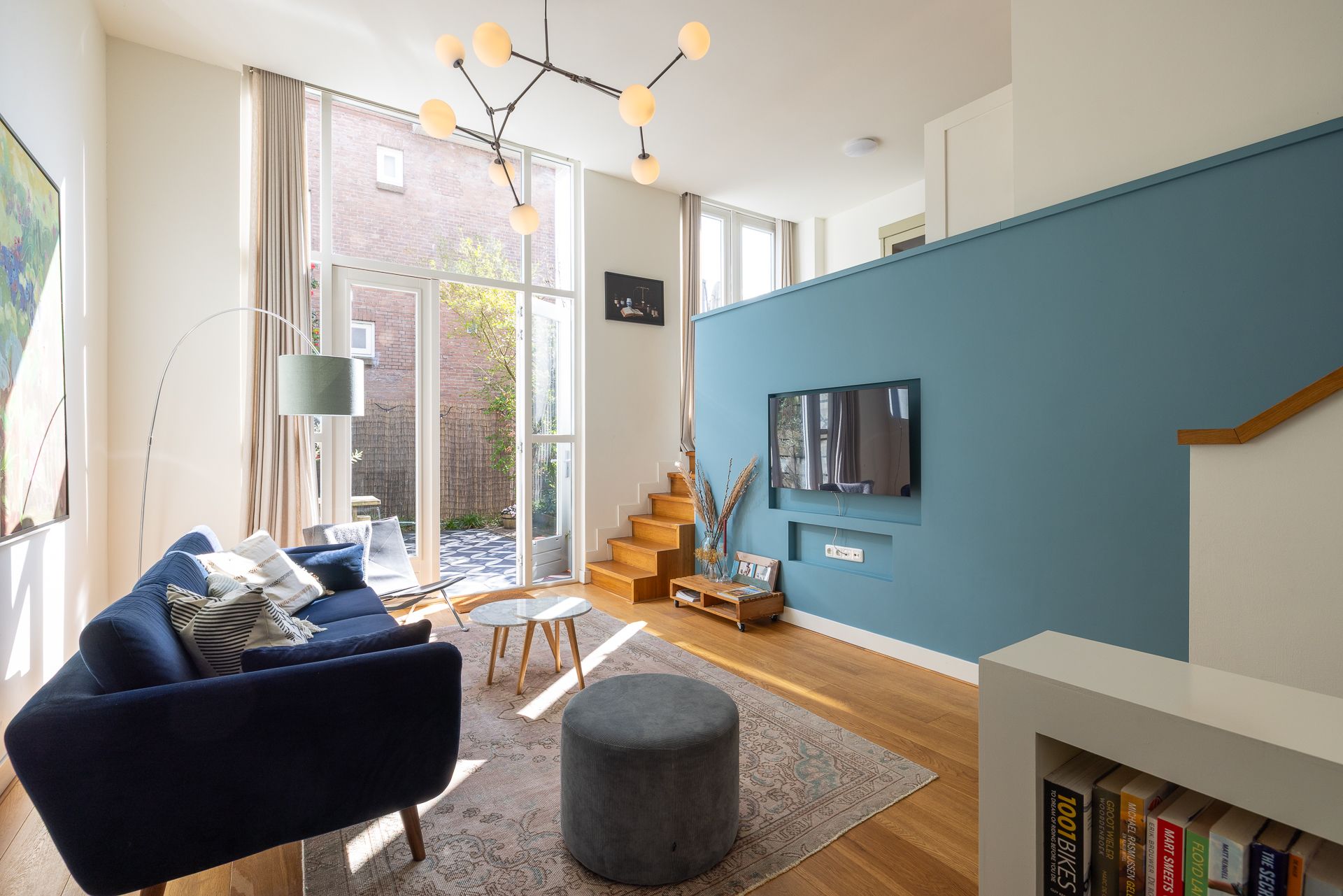 Foto 6 van Adriaen van der Doeslaan 9