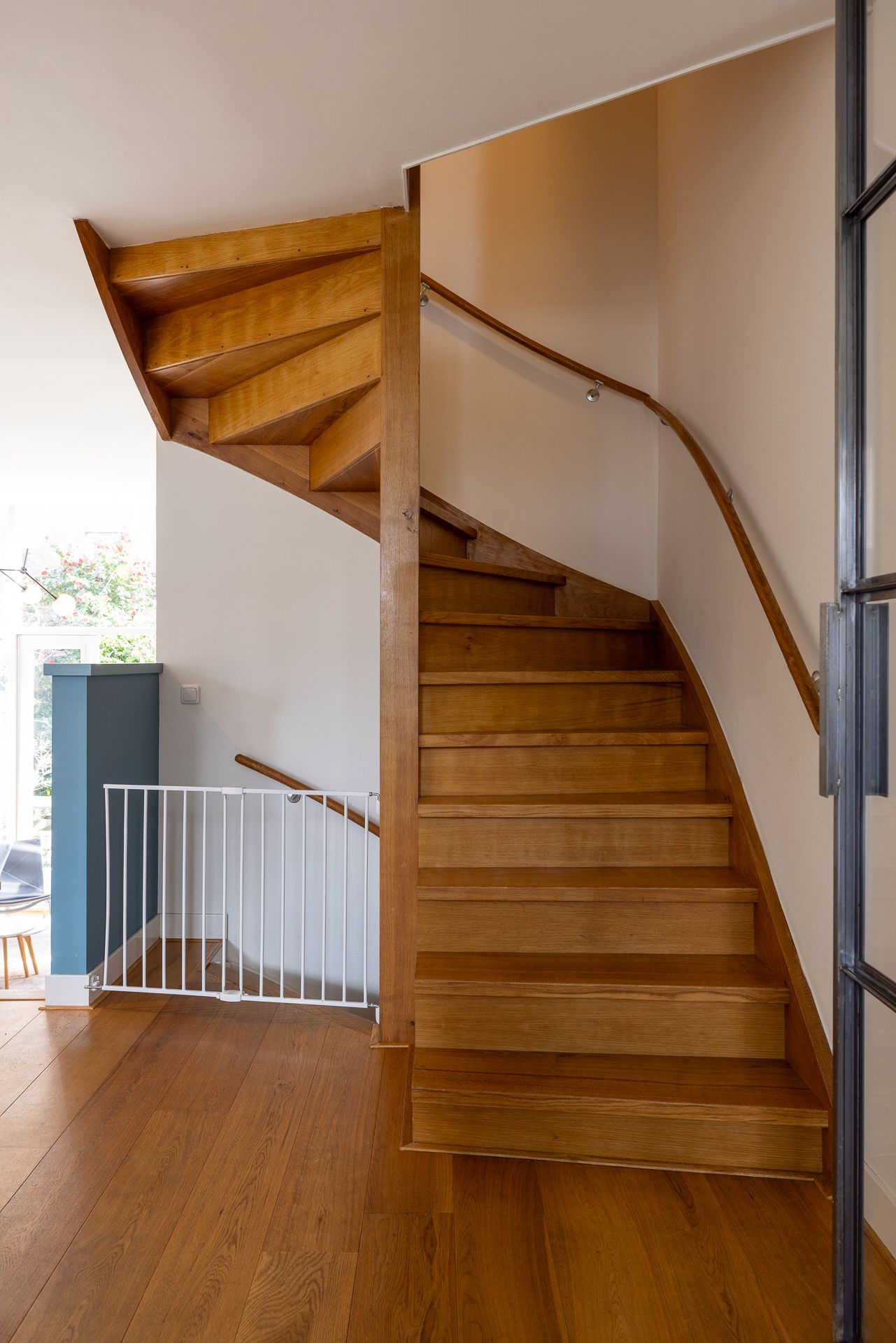 Foto 25 van Adriaen van der Doeslaan 9