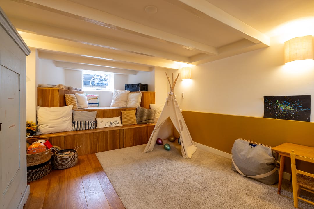 Foto 16 van Adriaen van der Doeslaan 9