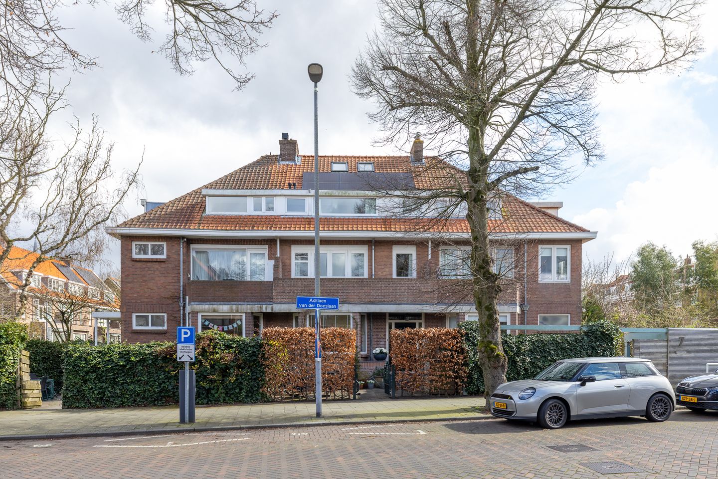 Foto 5 van Adriaen van der Doeslaan 9