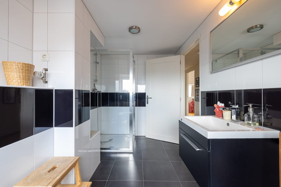 Foto 46 van Adriaen van der Doeslaan 9