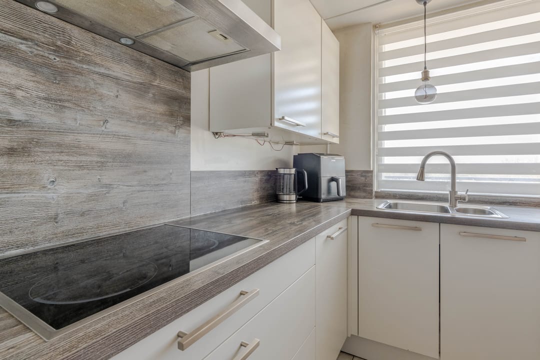 Foto 11 van Roosstraat 98