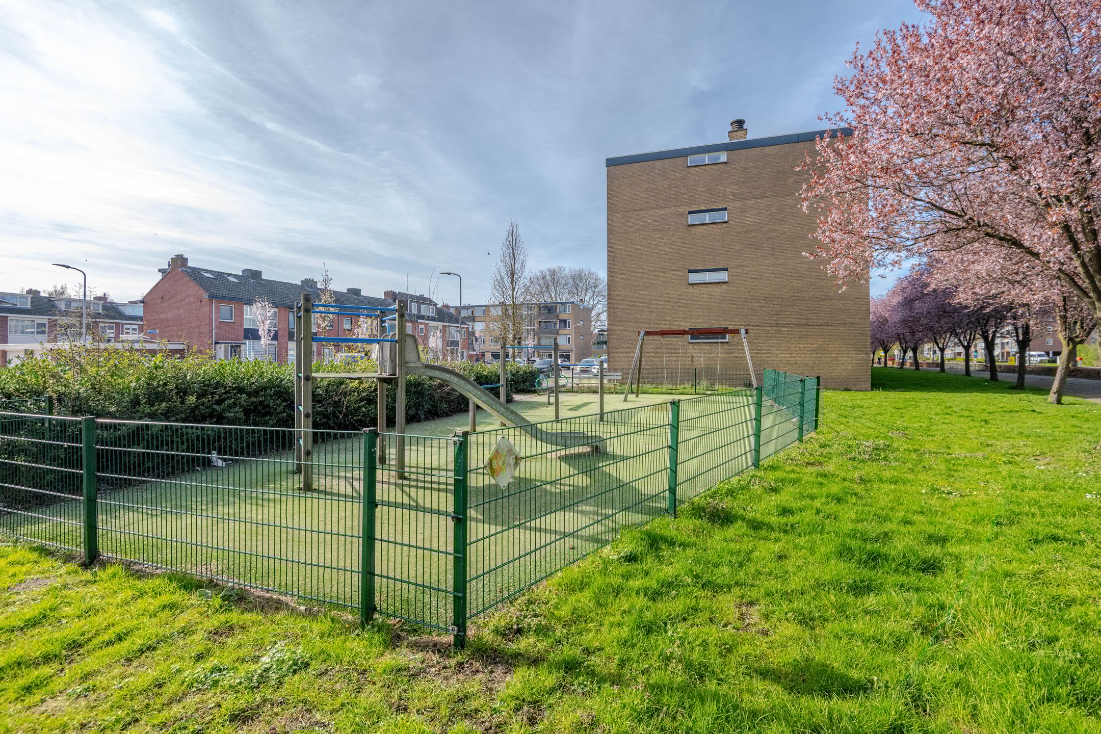 Foto 27 van Roosstraat 98