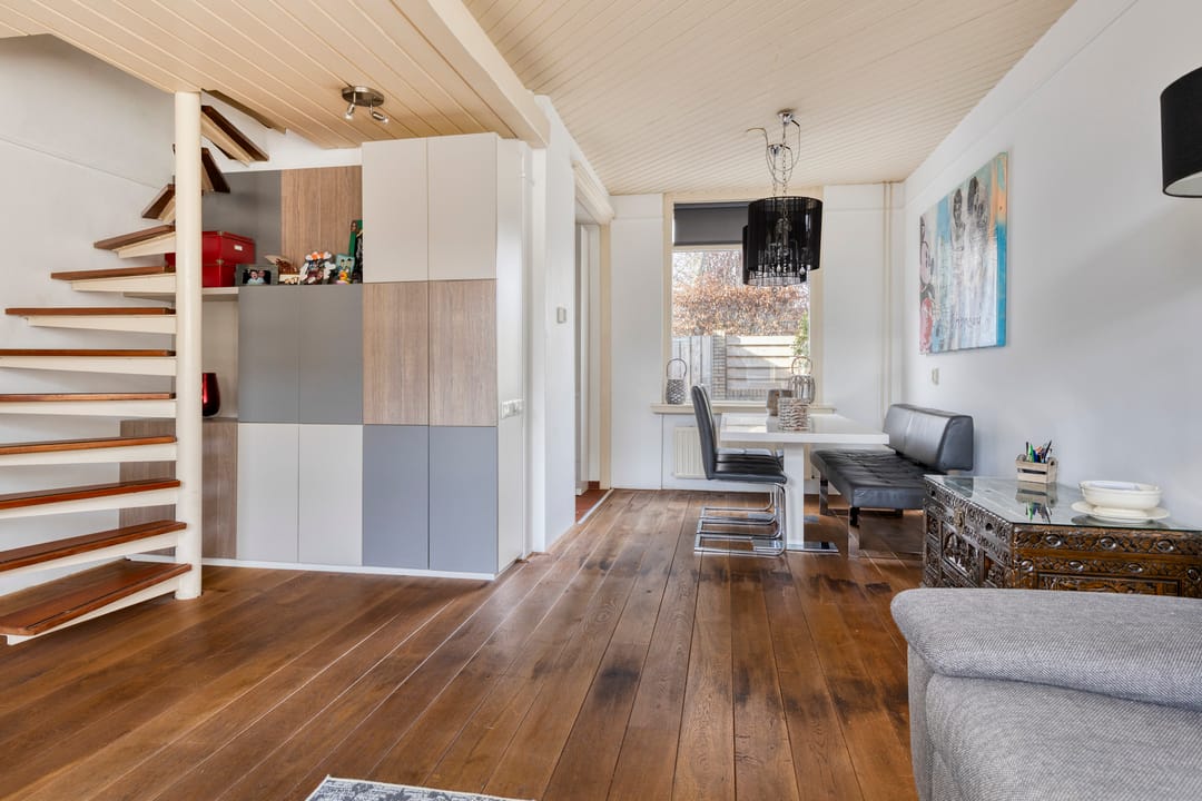 Photo 8 of Willemstraat 4