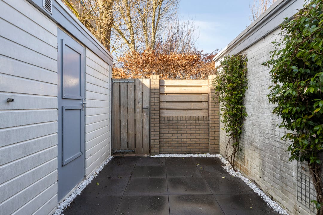 Photo 16 of Willemstraat 4