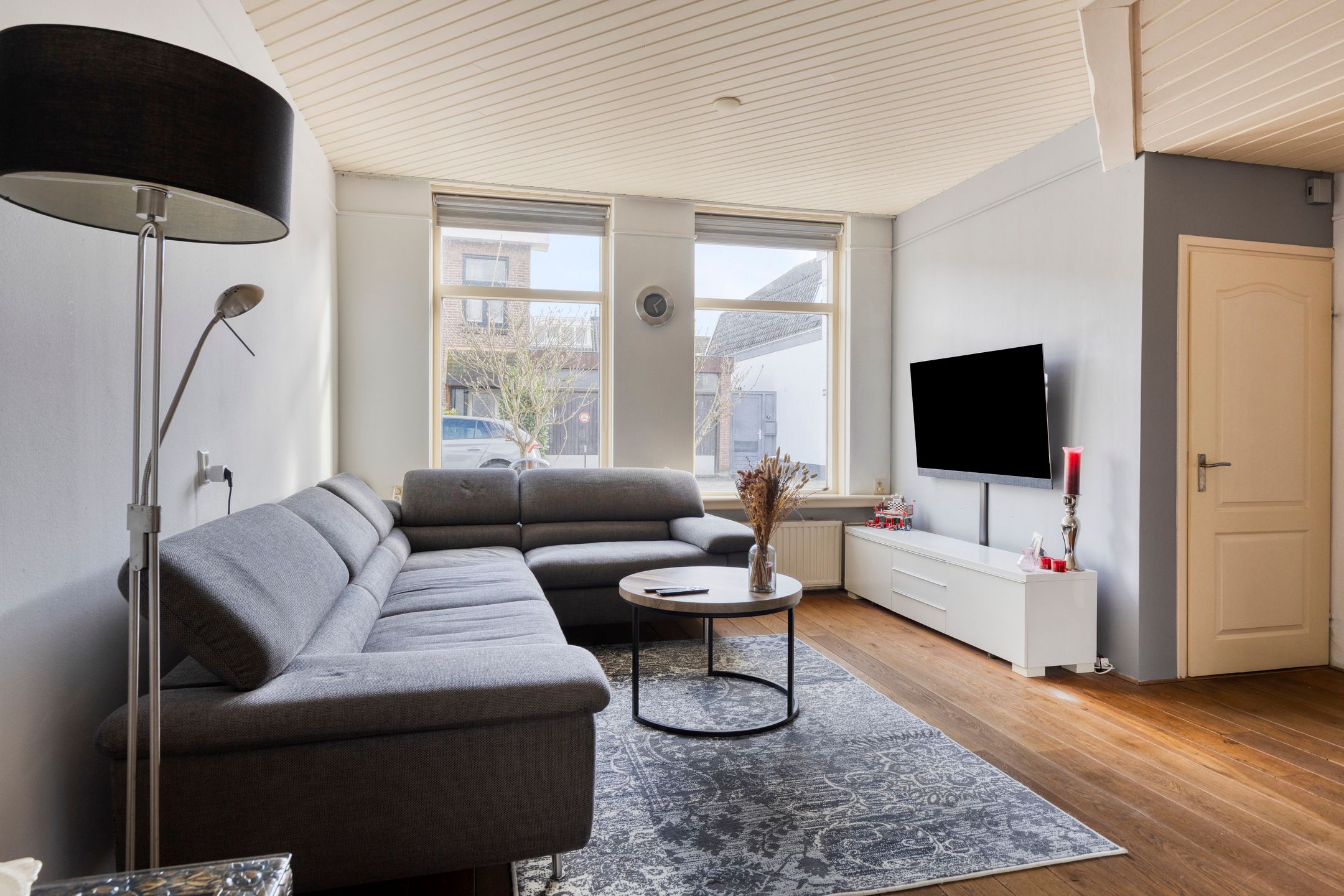 Photo 6 of Willemstraat 4