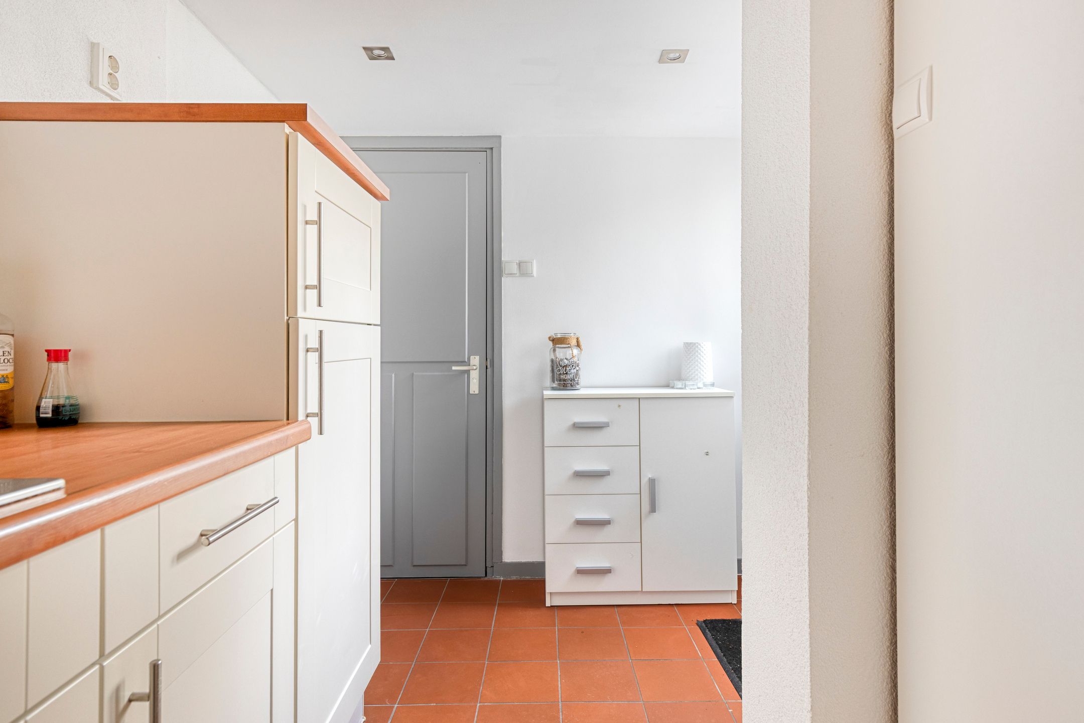 Photo 12 of Willemstraat 4