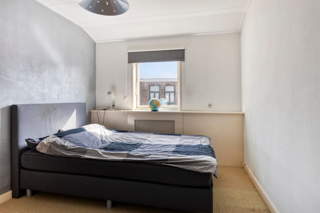 Photo 22 of Willemstraat 4