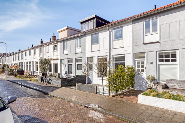 Photo 2 of Willemstraat 4