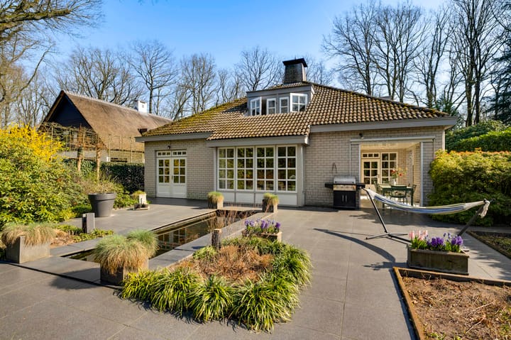 Foto 4 van Middelstebaan 3