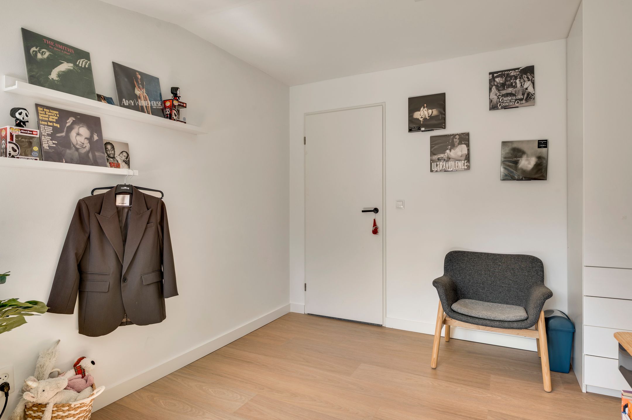 Photo 36 of Middelstebaan 3