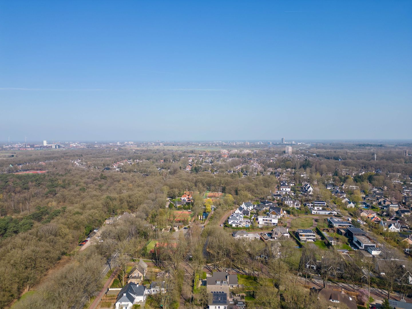 Photo 49 of Middelstebaan 3