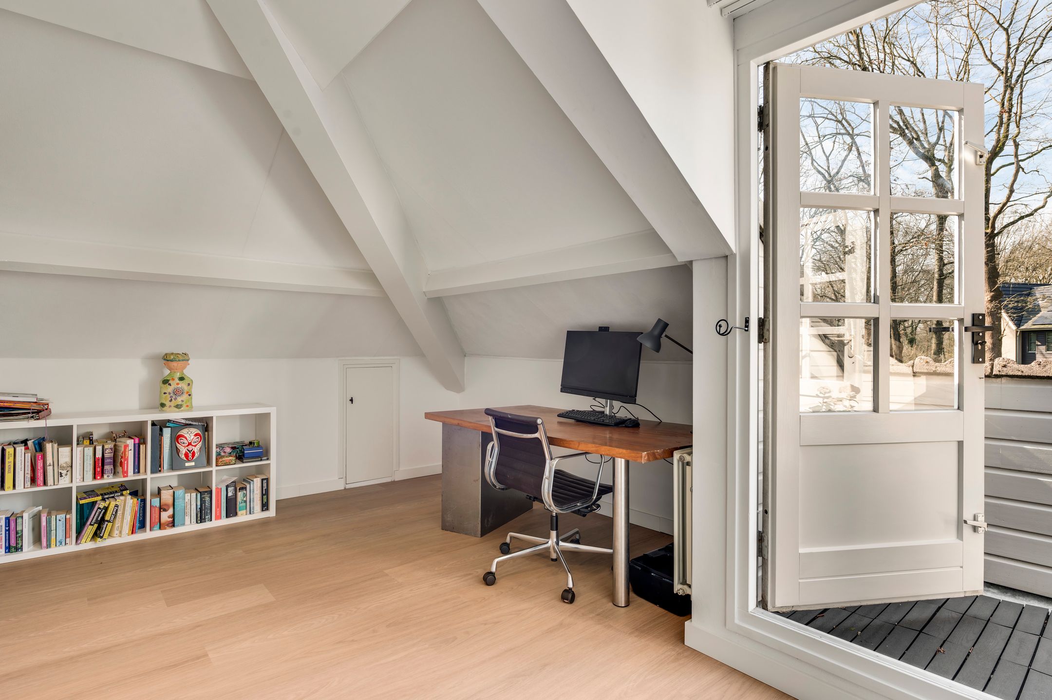 Photo 39 of Middelstebaan 3