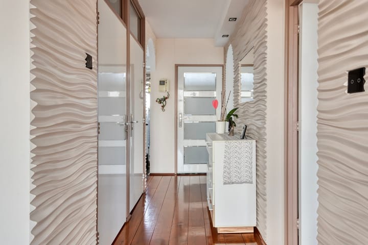 Photo 5 of Bart Verhallenplein 178