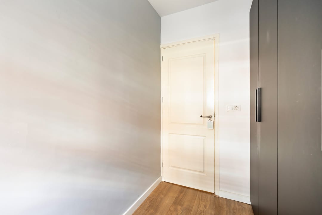 Modern Ground Floor Apartment with Sunny South-Facing Garden in Blijdorp — 32