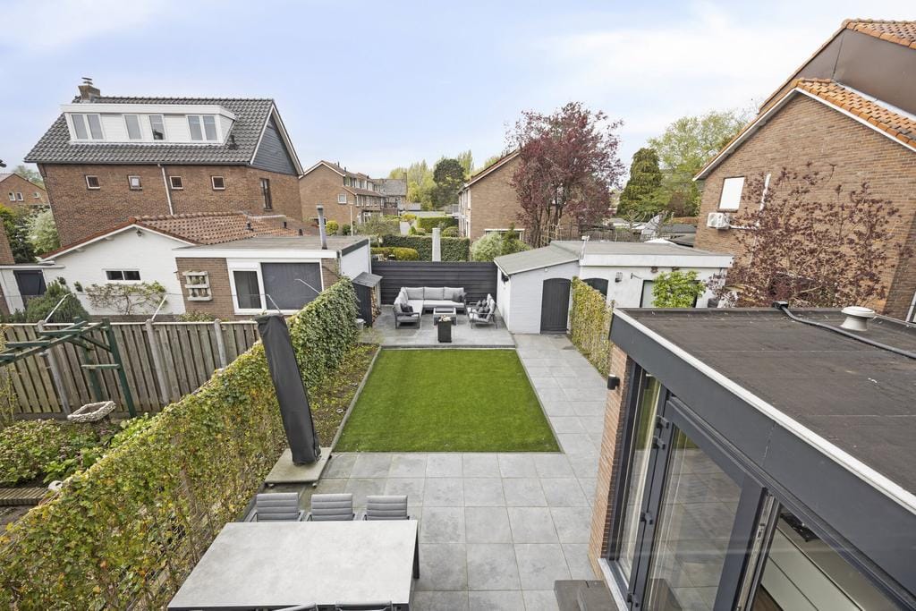 Photo 18 of Bernhardstraat 20