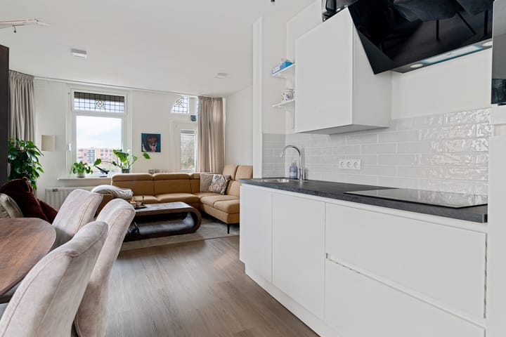 Foto 3 van Bornsestraat 26