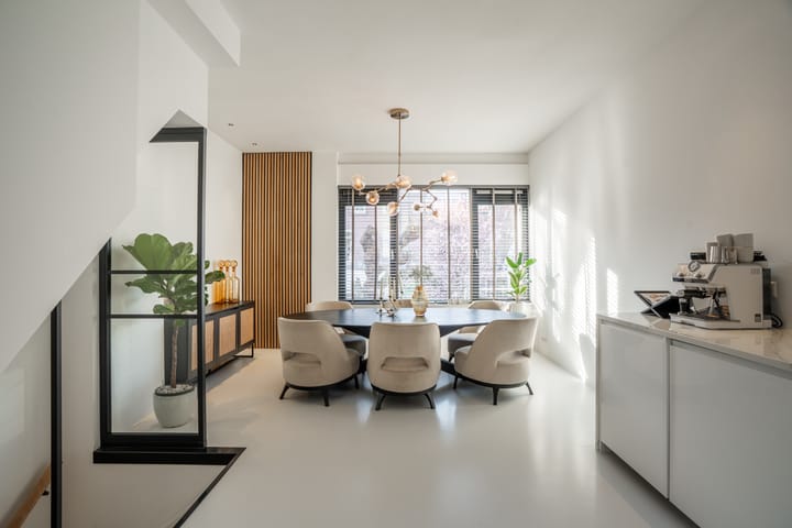 Photo 5 of Waterloostraat 187