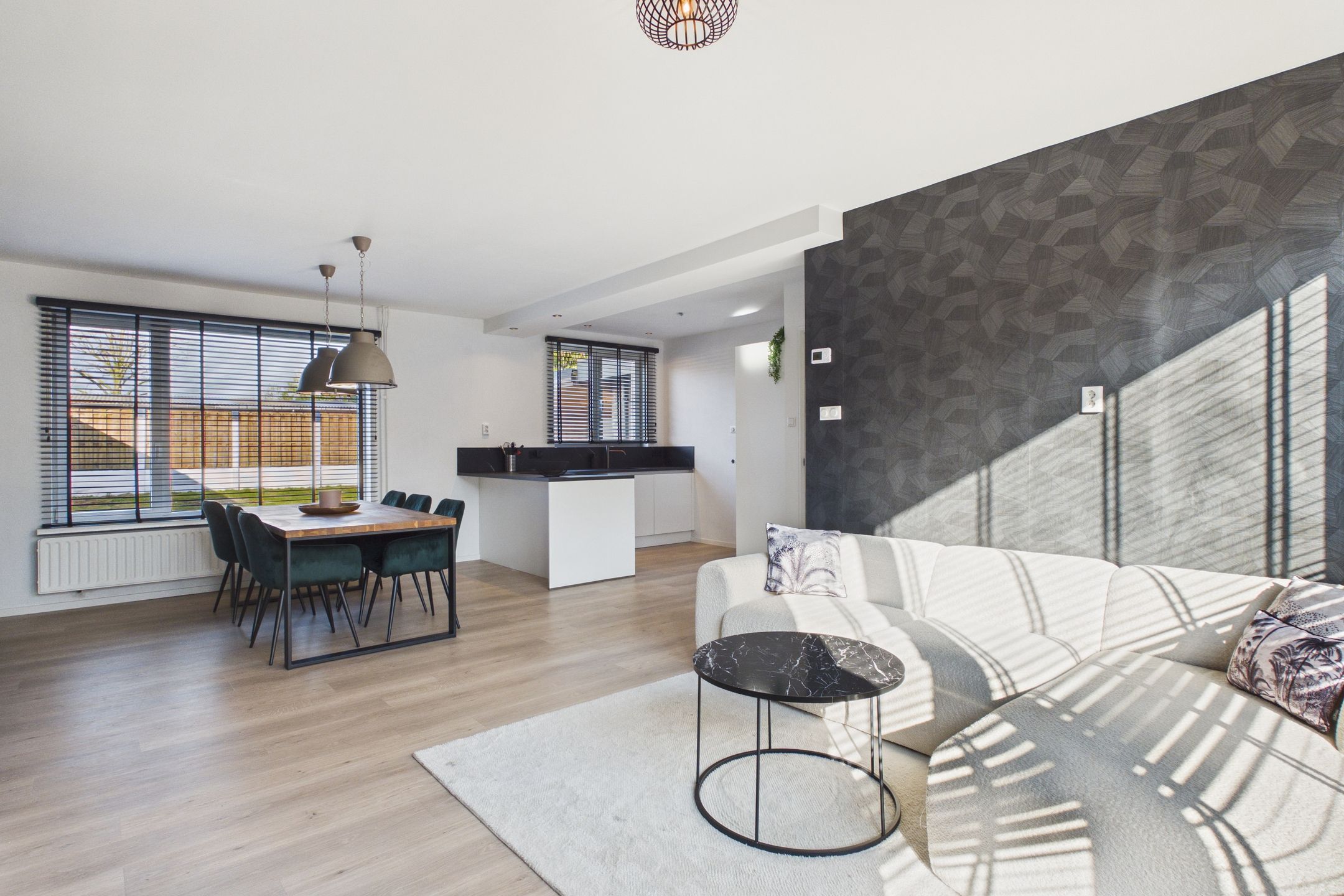 Foto 9 van 's-Gravenstraat 242