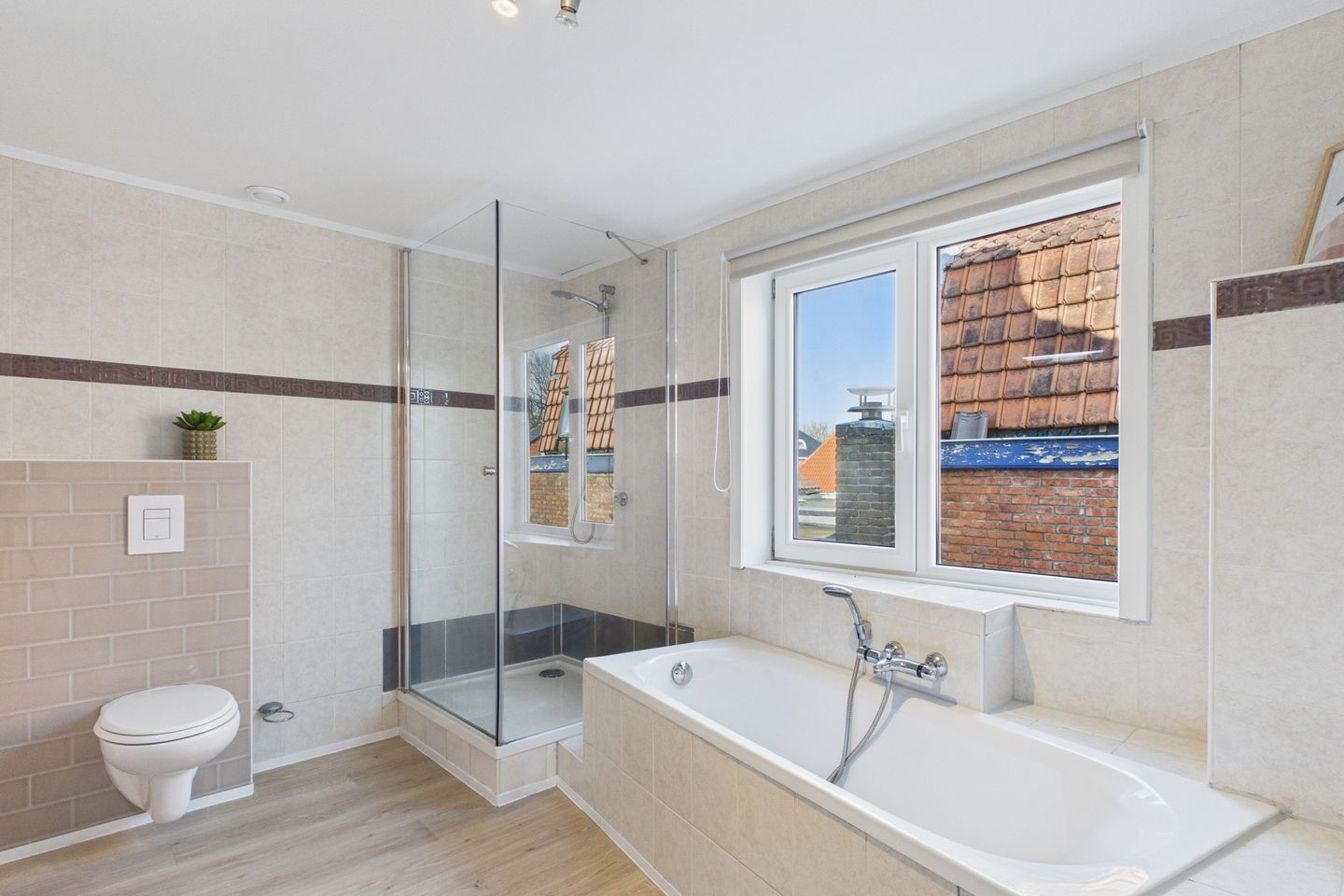 Foto 29 van 's-Gravenstraat 242