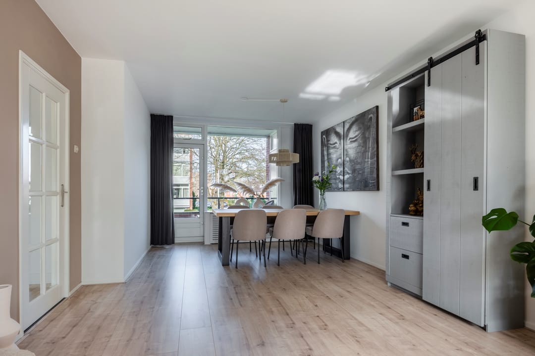 Photo 13 of Zwaluwlaan 148