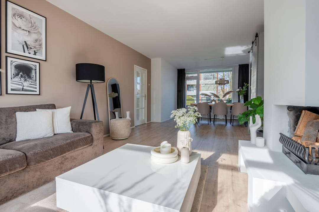 Photo 11 of Zwaluwlaan 148