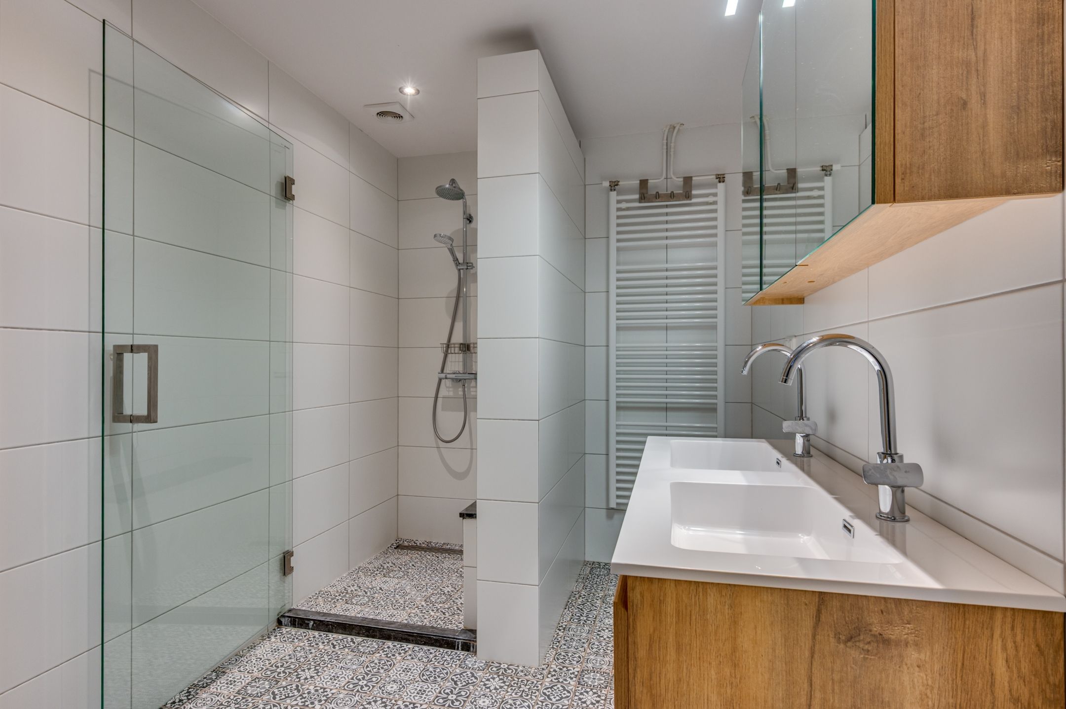 Foto 21 van Venloseweg 15