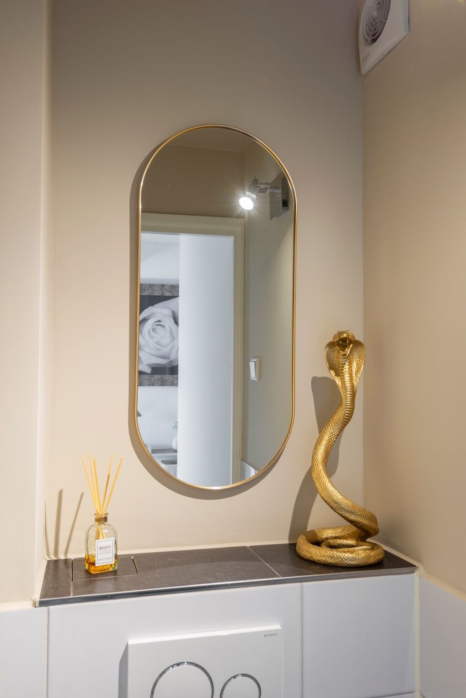 Photo 32 of Zwaluwlaan 148