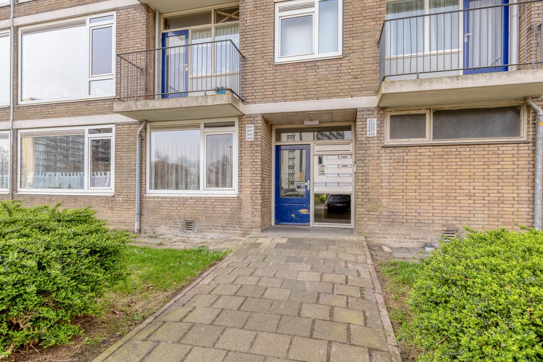 Foto 22 van Burgemeester Van Haarenlaan 855