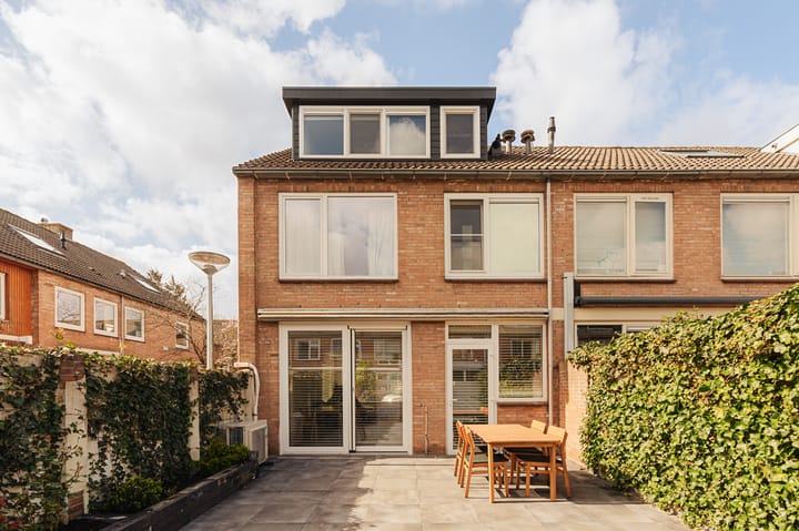 Photo 3 of Else Mauhsstraat 23