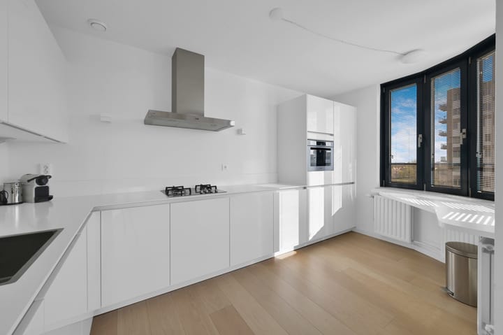 Photo 3 of Spinozalaan 1-HI