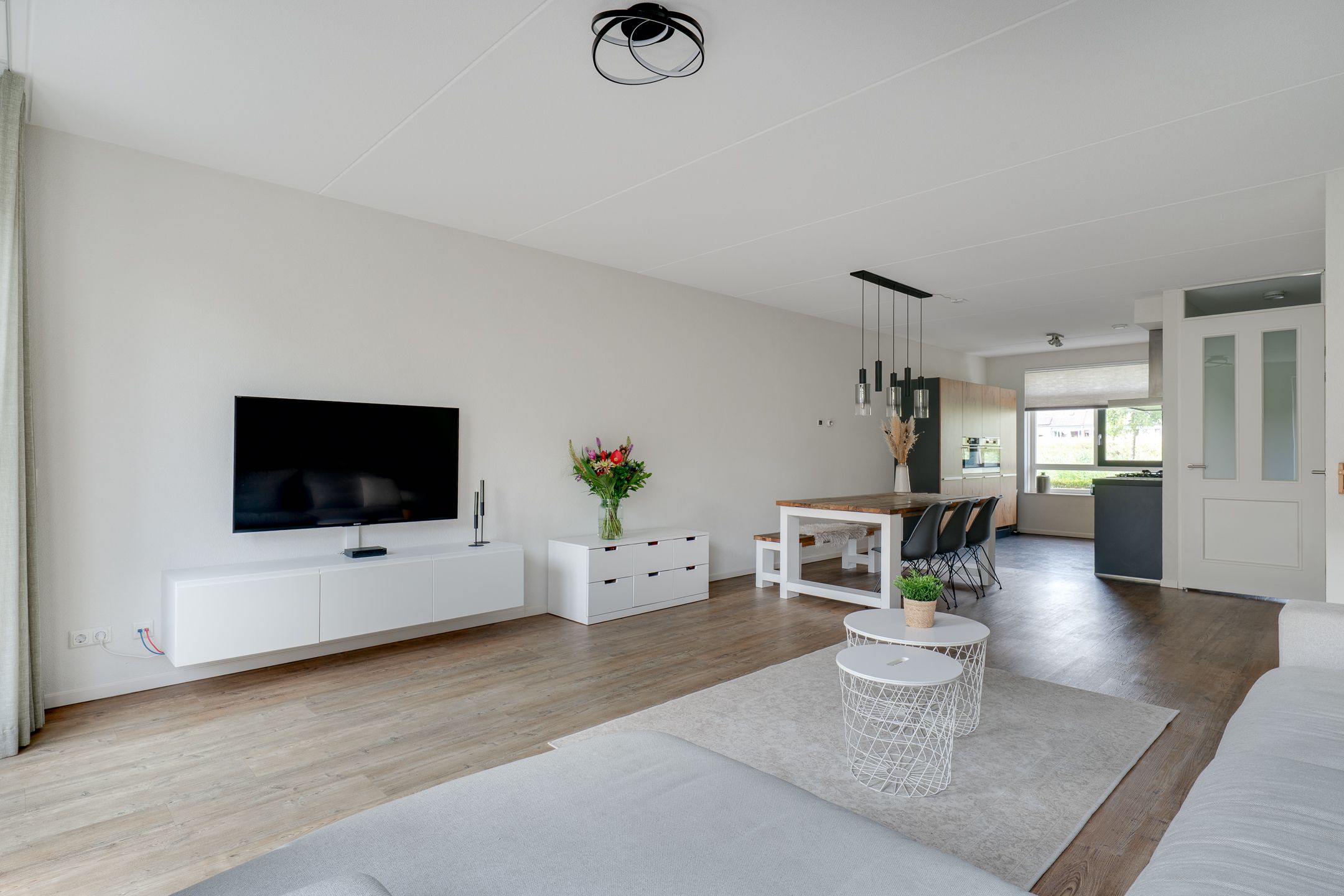 Foto 9 van Oeverzeggeweg 3