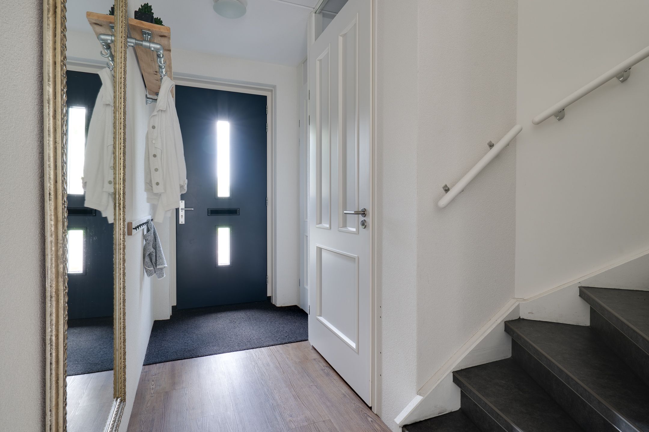 Foto 33 van Oeverzeggeweg 3