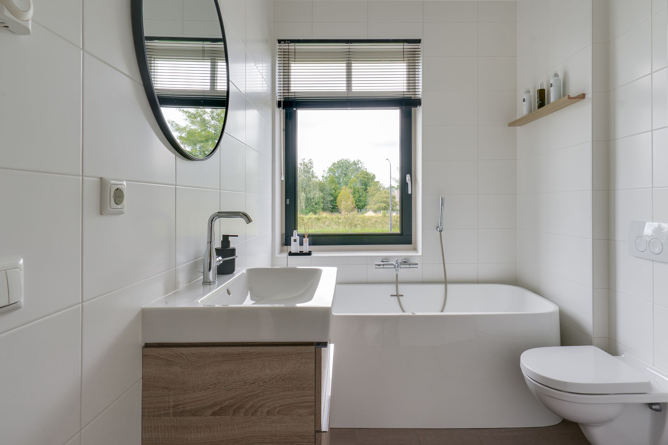 Foto 18 van Oeverzeggeweg 3