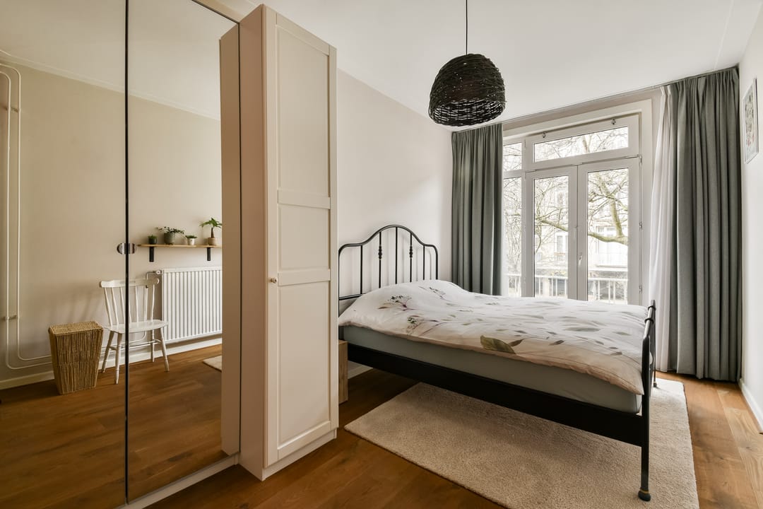 Photo 13 of Geuzenstraat 25-H