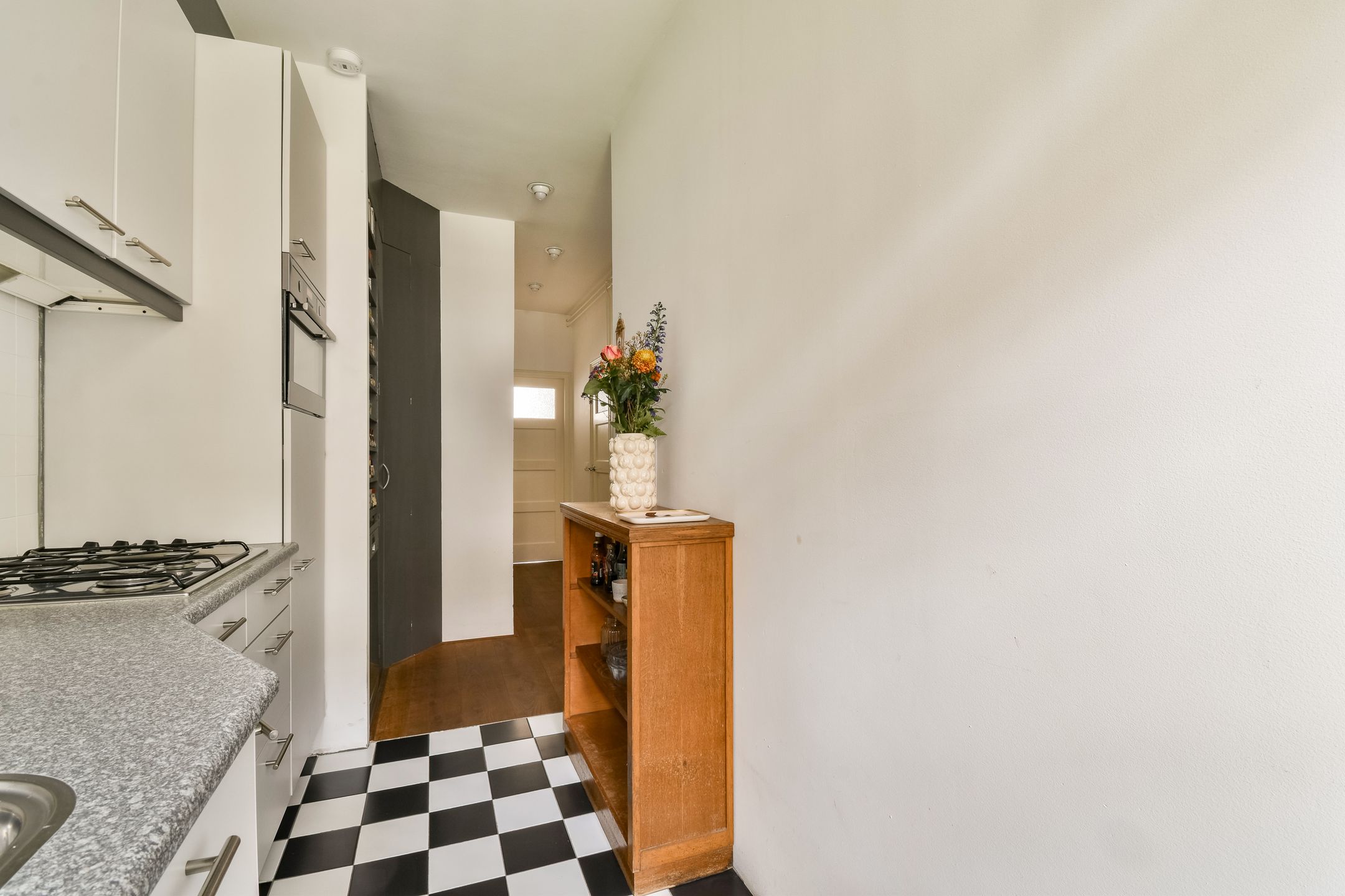 Photo 9 of Geuzenstraat 25-H