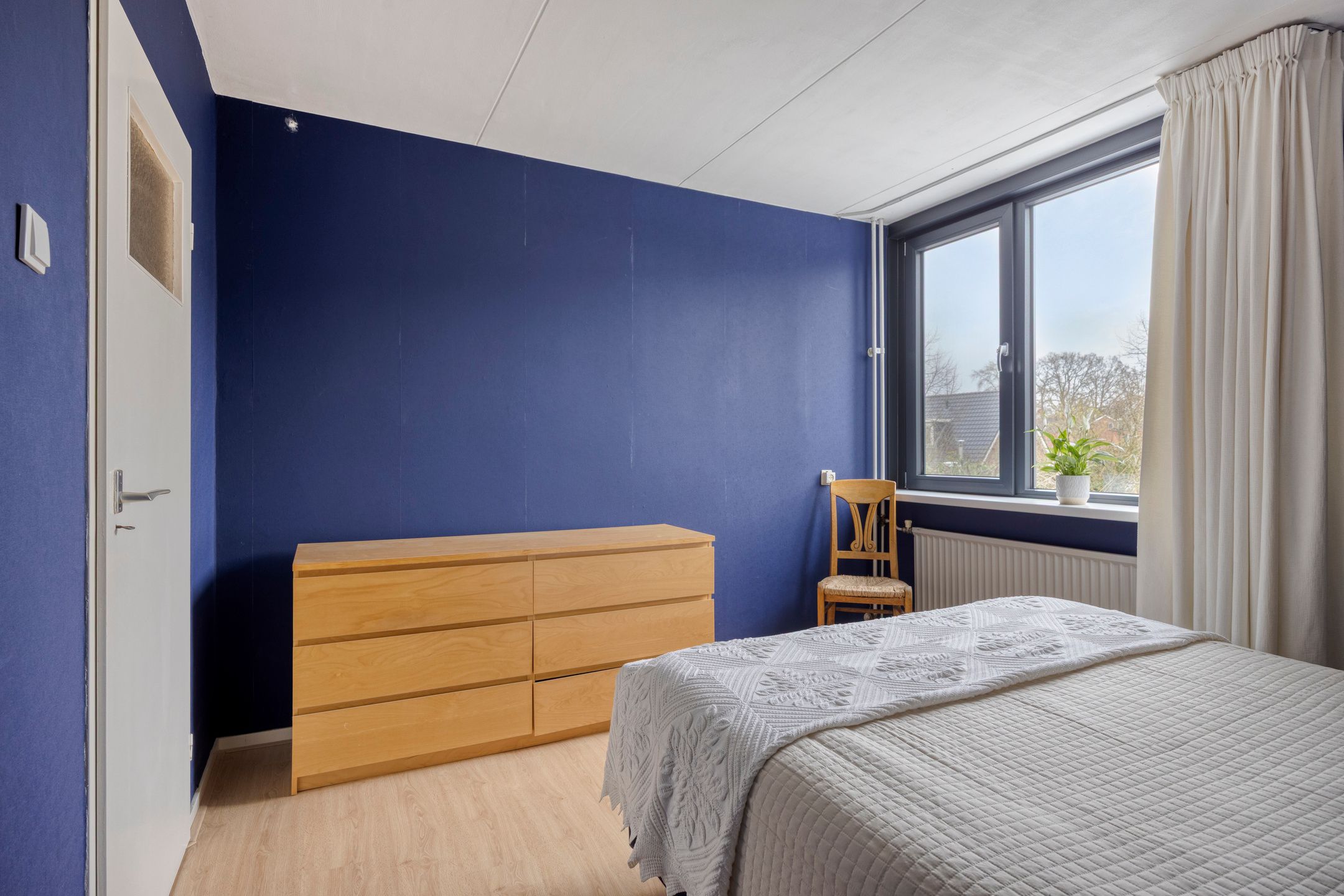Spacious Move-in Ready Terraced House with Sunny Southeast Garden — 21