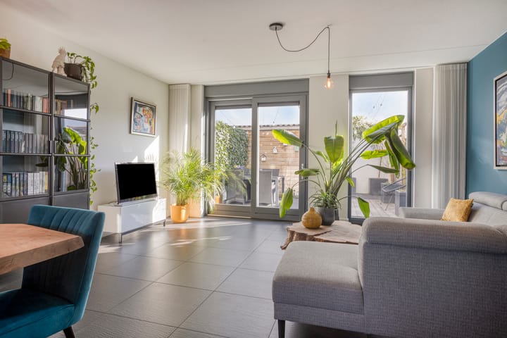 Foto 3 van Louis Couperuslaan 33