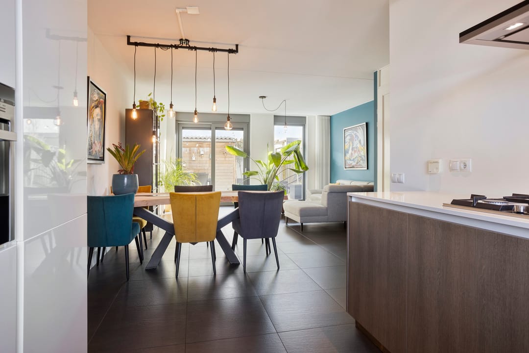 Modern Extended Terraced Home with Sunny South-Facing Garden and A-Label — 15