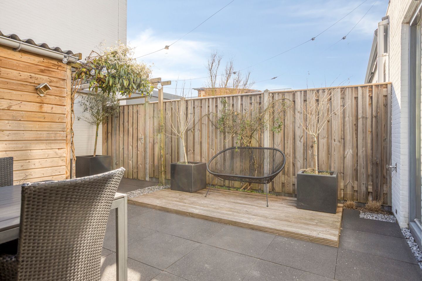 Modern Extended Terraced Home with Sunny South-Facing Garden and A-Label — 27