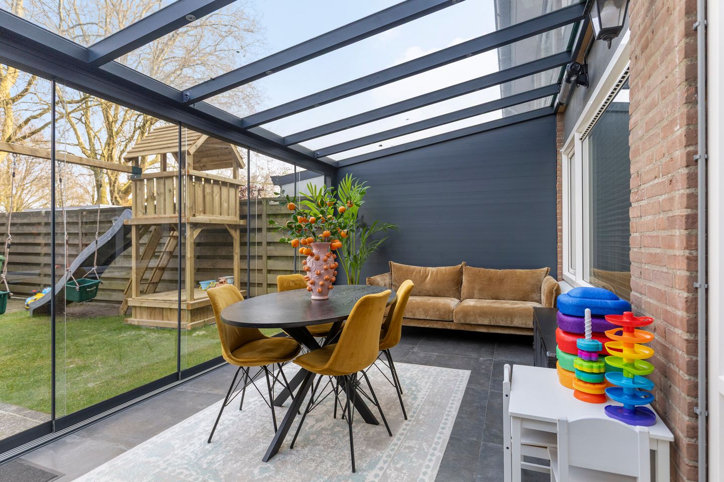 Spacious family home with garden room, dormer window and four bedrooms in Deurne — 23