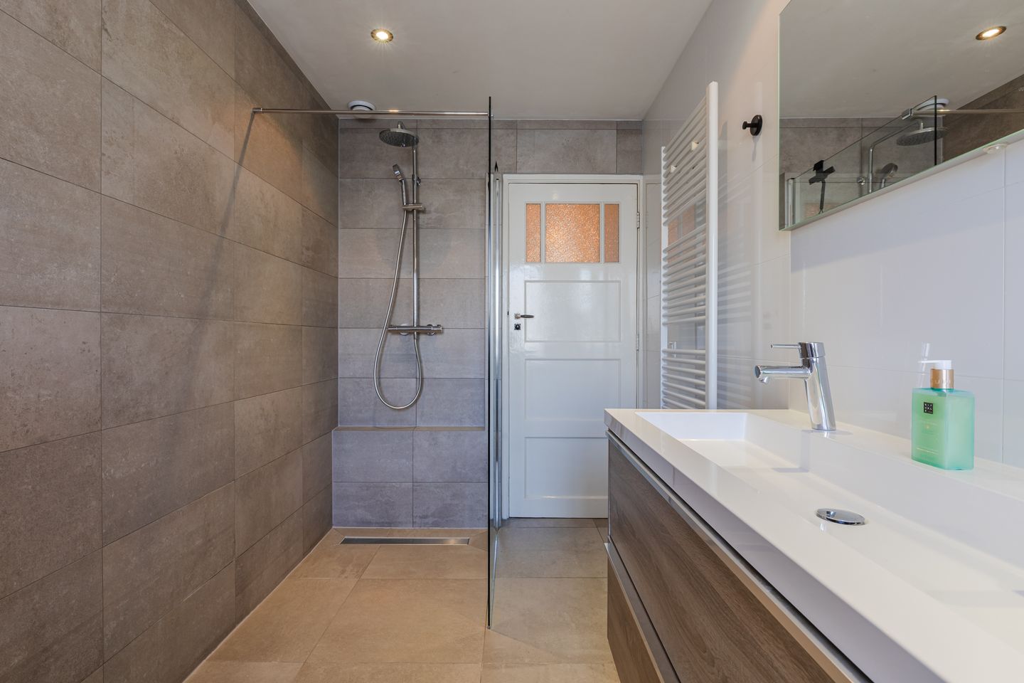 Foto 25 van Musschenbroekstraat 59