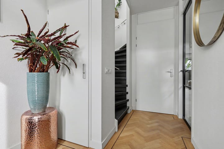Tussenwoning te koop: Erve In 't Veld 22, Oldenzaal