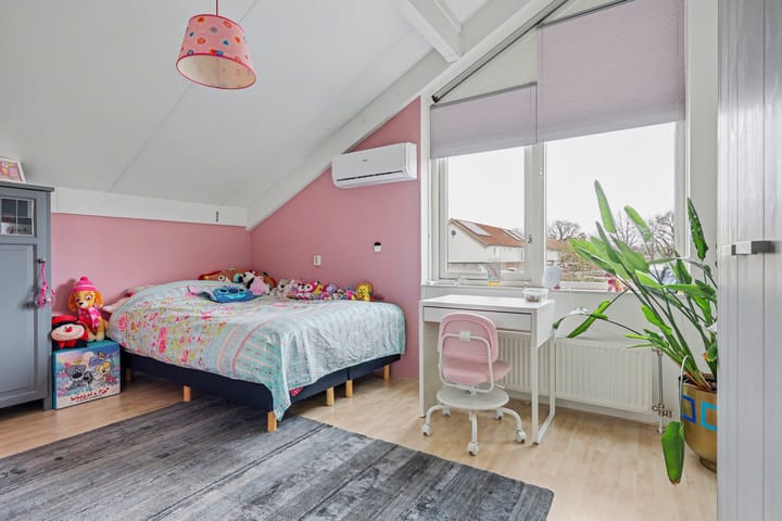 Tussenwoning te koop: Erve In 't Veld 22, Oldenzaal