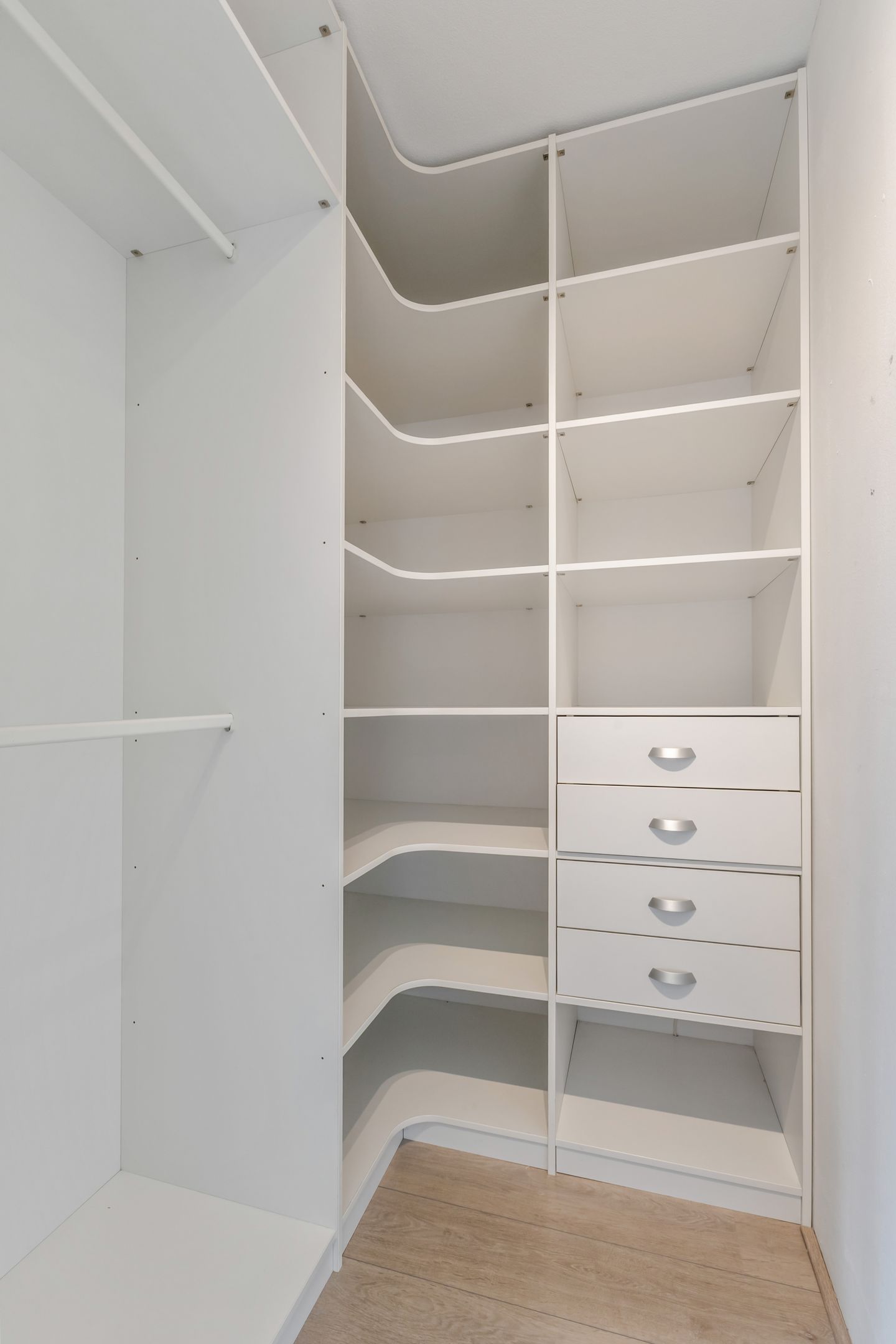 Foto 19 van Jan Olphert Vaillantlaan 49-C