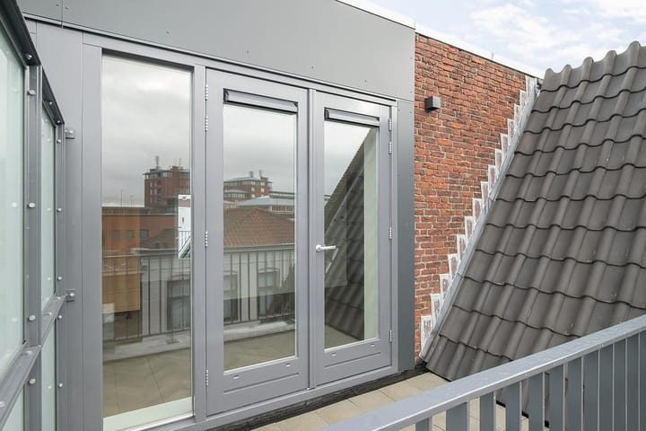 Photo 4 of Prins Bernhardstraat 8