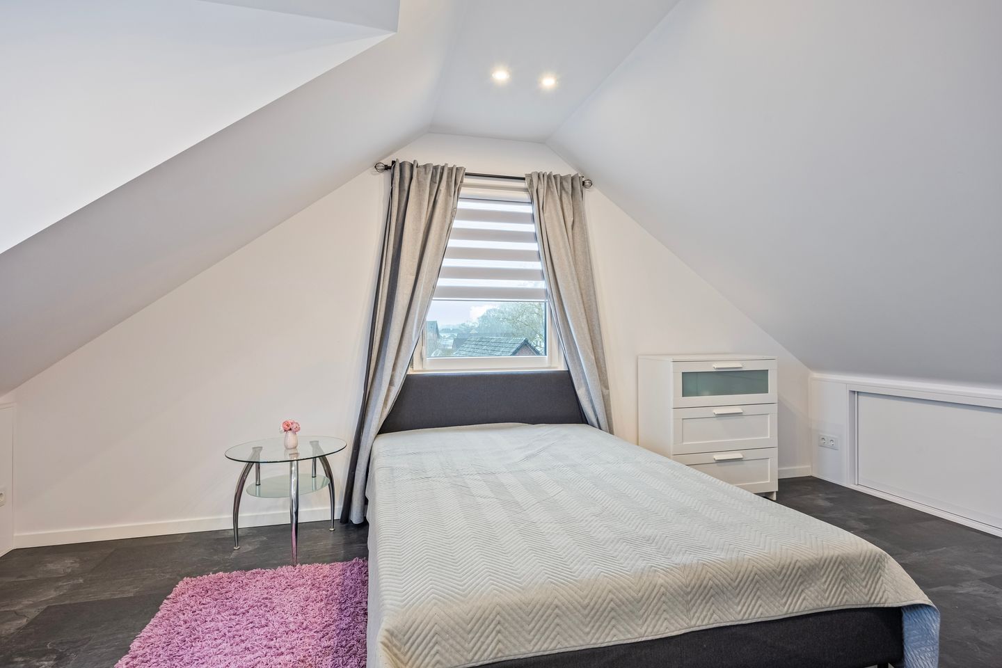 Photo 44 of Landmeerseweg 16-B