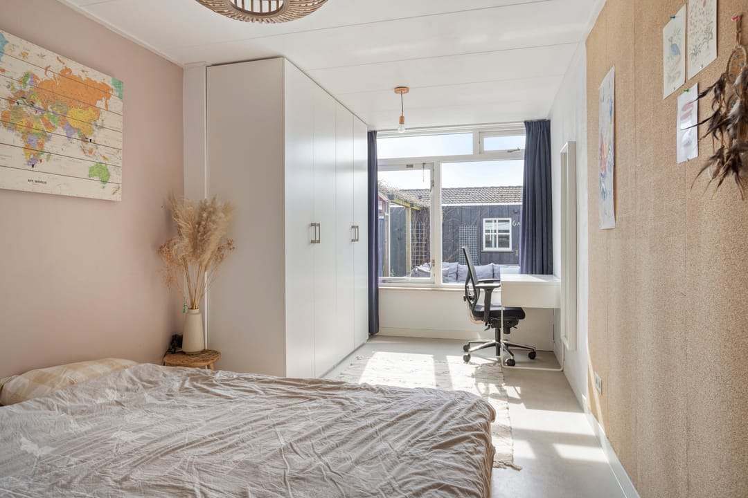 Modernized Bungalow with Sunny South-Facing Garden in Aalten Center — 16